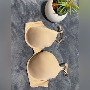 Gap body bra